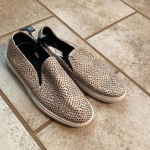 Brand new. Great condition.